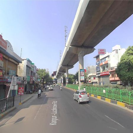 Hotel Pacific Grey By Wb Inn Lucknow Eksteriør bilde